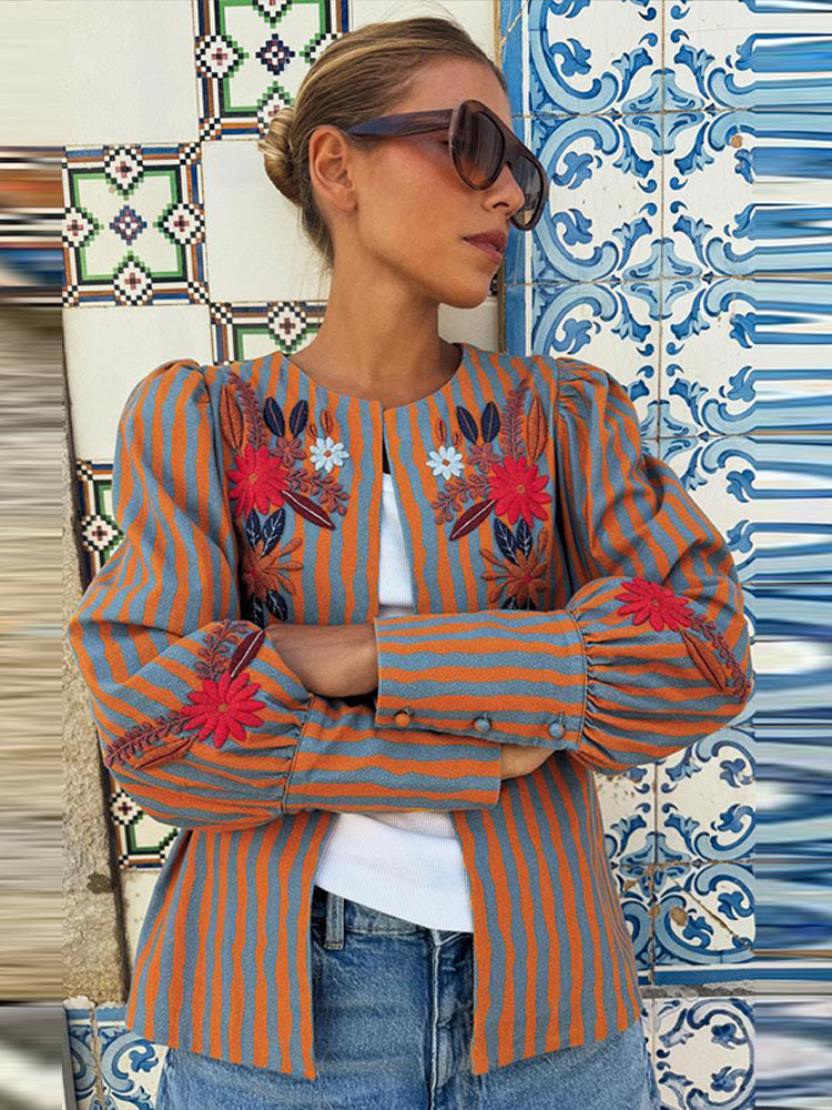 2026 Early Autumn Striped Flow - Winter Clothing For Women recension och pris